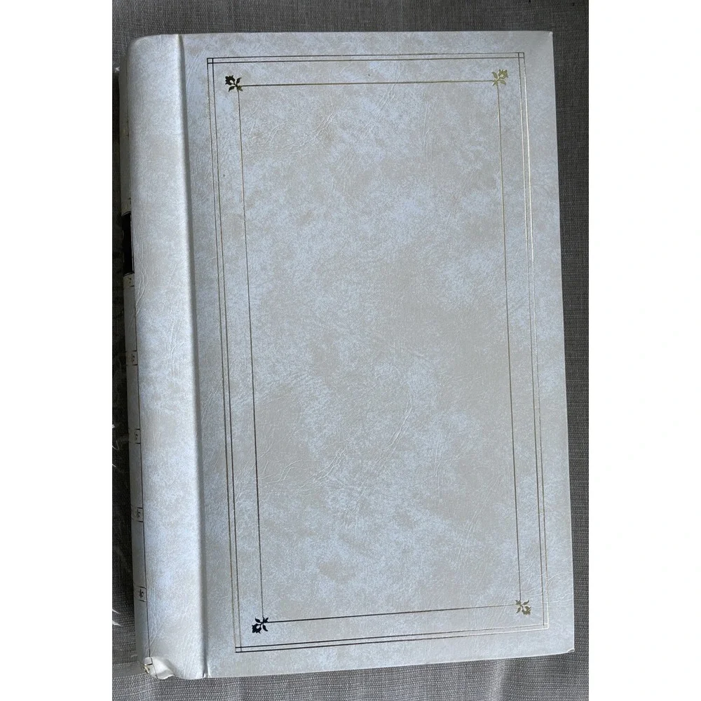 Vintage Pioneer Photo Album 300 Photos Size Up To 4x6 Beige Faux Leather Cover